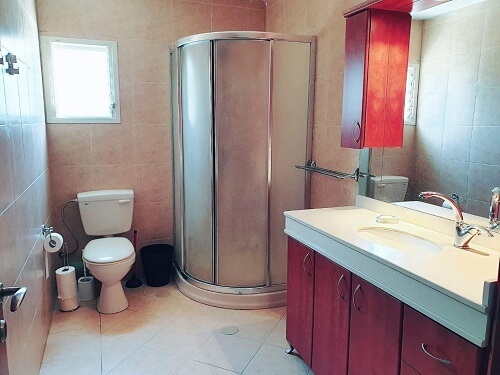 Pictures of the Rooms and Garden of the Aliyah Villa Suite