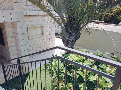 Pictures of the Rooms and Garden of the Aliyah Villa Suite